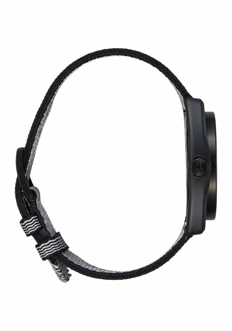 WOMEN Nixon "Light-Wave" Watches | 5 Colors 14 WOMEN Nixon "Light-Wave" Watches | 5 Colors