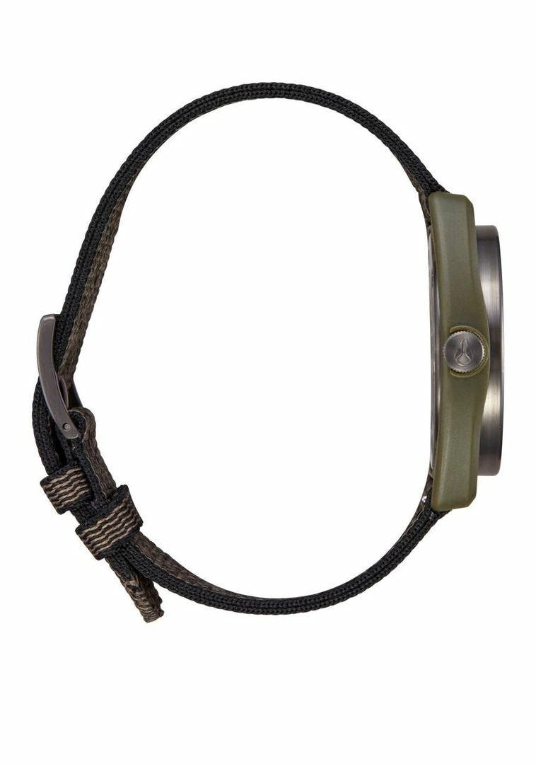 WOMEN Nixon "Light-Wave" Watches | 5 Colors 16 WOMEN Nixon "Light-Wave" Watches | 5 Colors