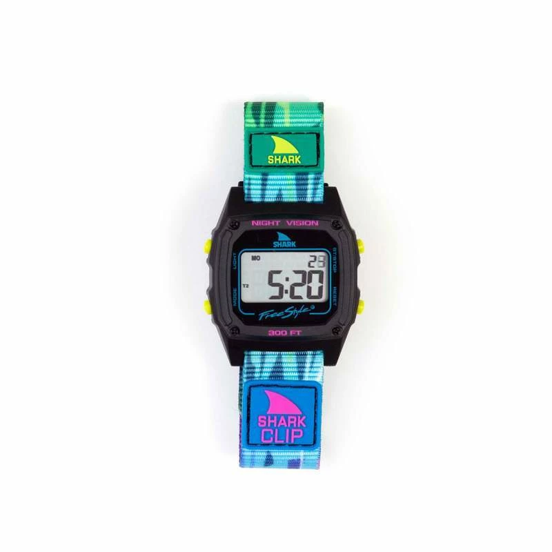 WOMEN "Ice" Freestyle Shark Classic Clip 4 WOMEN "Ice" Freestyle Shark Classic Clip