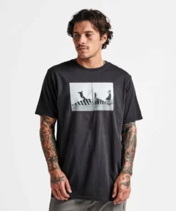 Roark "Jamie Thomas Hong Kong" Men's Premium Tee