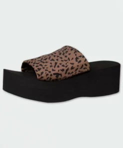 Volcom Womens Volcom "Simple Hi-Scraper" Platform Sandals