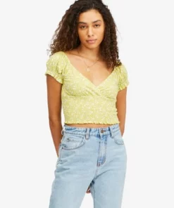 Billabong Womens Billabong "Spring Air" Short Sleeve Knit Top