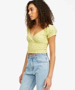 Billabong Womens Billabong "Spring Air" Short Sleeve Knit Top