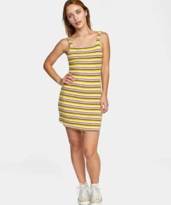 RVCA Womens RVCA "Nobody's Babe" Dress