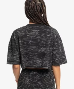 Quiksilver X Stranger Things Women's Upside Down Cropped T-Shirt 9 Quiksilver X Stranger Things Women's Upside Down Cropped T-Shirt