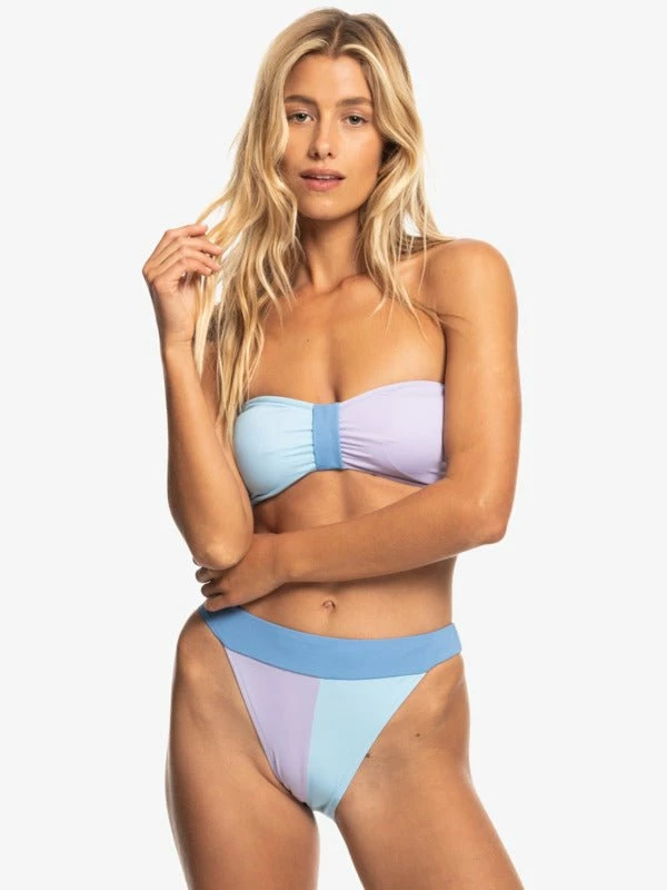 Quiksilver X Stranger Things Women's Lenora Bandeau Bikini Top 5 Quiksilver X Stranger Things Women's Lenora Bandeau Bikini Top