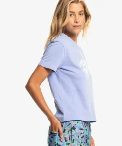 Quiksilver X Stranger Things Women's 86 Cropped T-Shirt 10 Quiksilver X Stranger Things Women's 86 Cropped T-Shirt