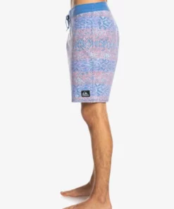 Quiksilver Mens "SurfSilk" Washed 18" Quiksilver Men's Boardshorts