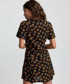 RVCA Womens RVCA "South Down" Dress 7 RVCA Womens RVCA