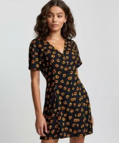 RVCA Womens RVCA "South Down" Dress